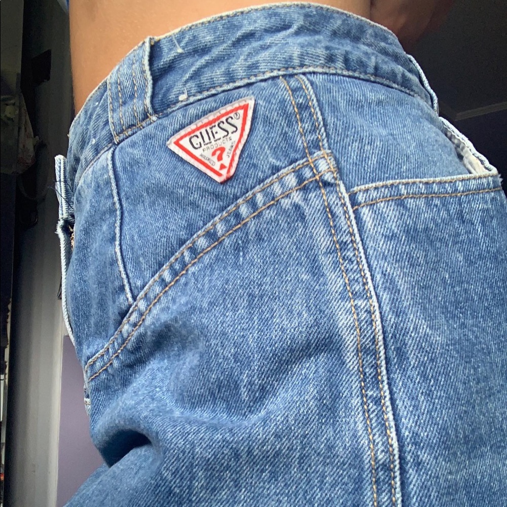 VINTAGE GUESS SKIRT !!! (Pockets)